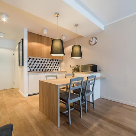 Old Town Comfort By Bookinghost Daire *