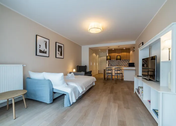 Old Town Comfort By Bookinghost * Posen