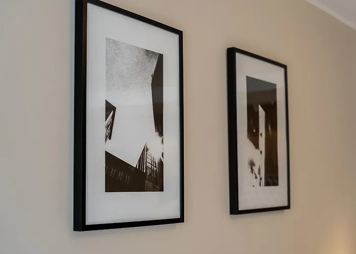 Old Town Comfort By Bookinghost